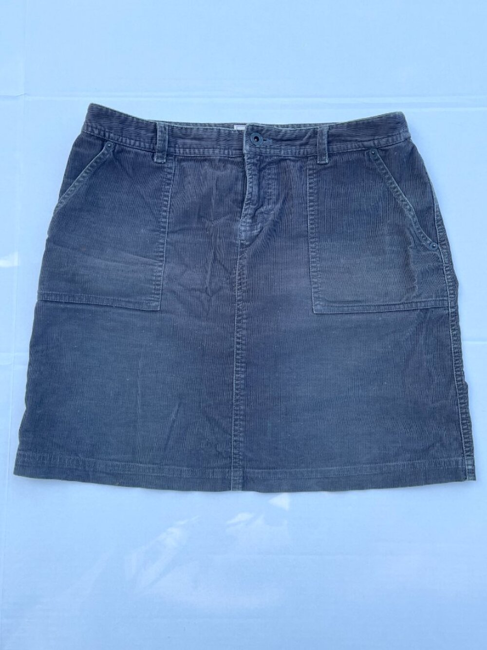 The North Face Corduroy Skirt Size Medium [32"] Gray